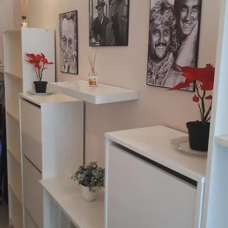 La Dimora Di Dora * Naples