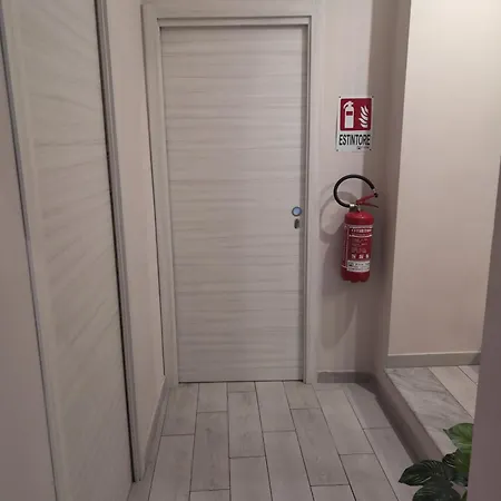 La Dimora Di Dora Apartment